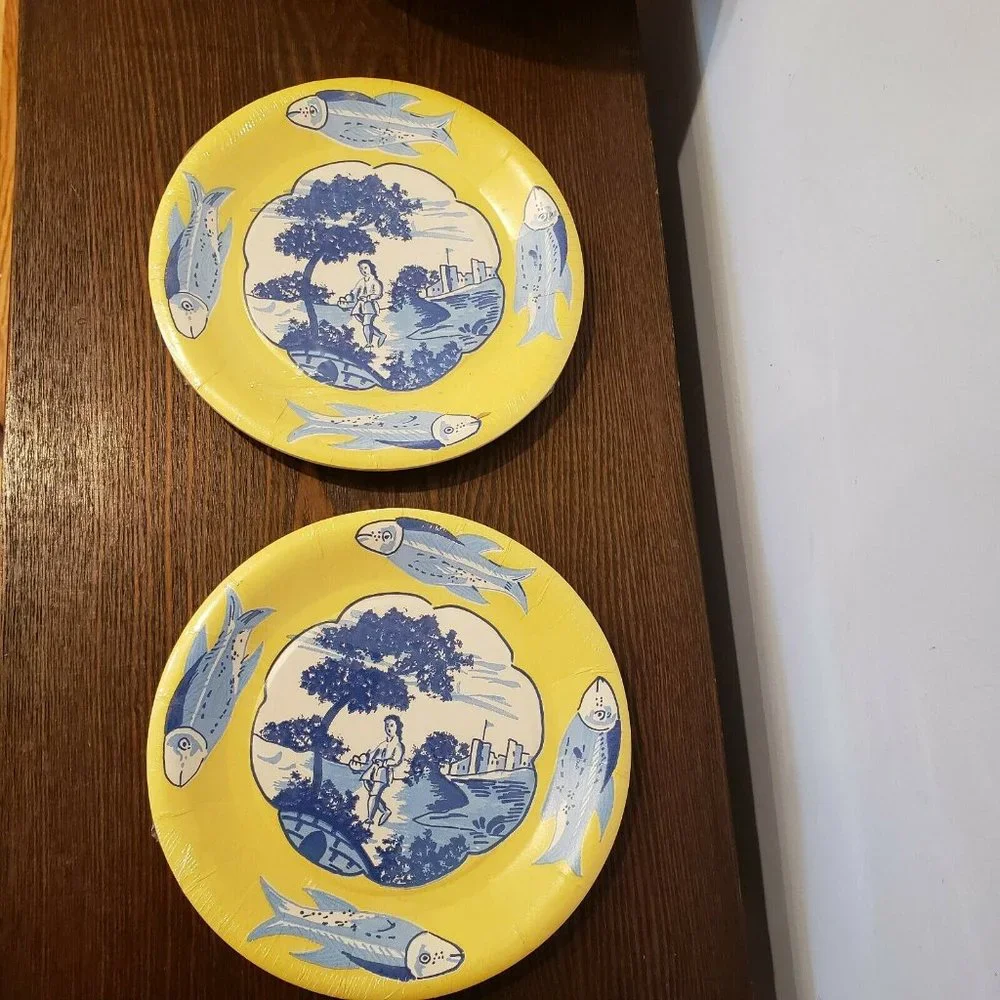 New High Museum Of Art Atlanta Plastic Coated Paper Plates Yellow Blue Lot of 2